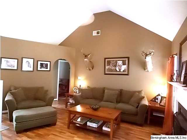 609 Meriweather Drive Calera, AL 35040 - Photo 3 of 31
