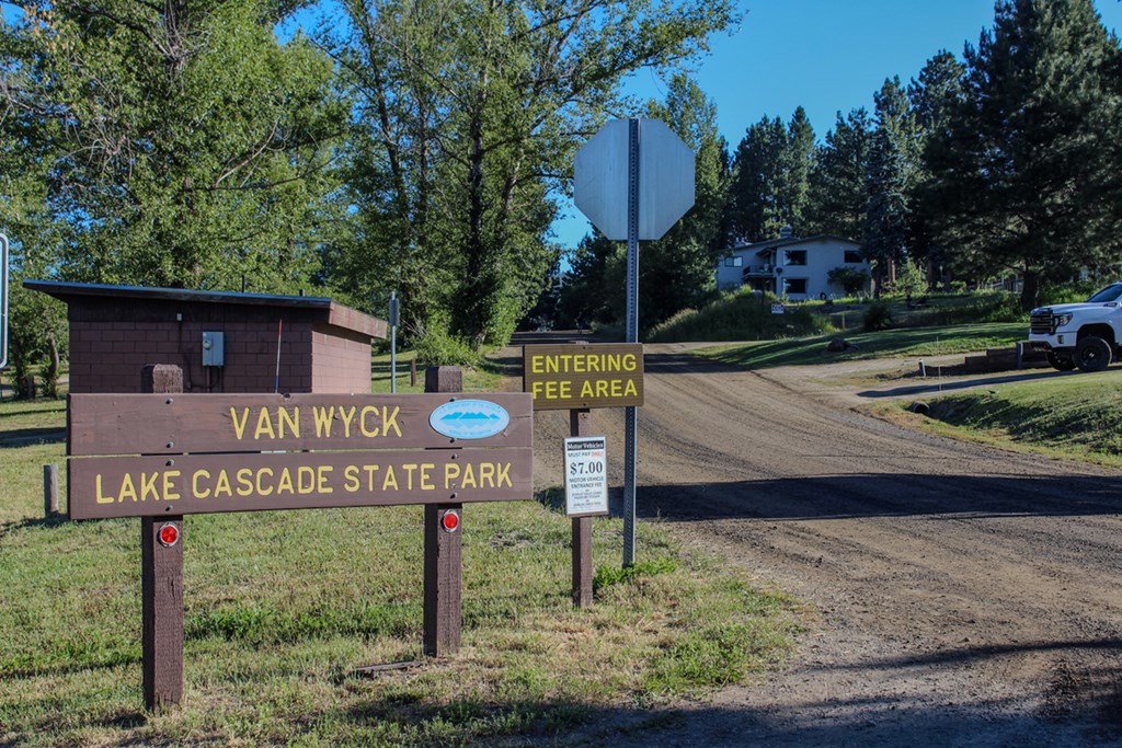 507 Jeffrey Avenue, Unit 2 Cascade, ID 83611 - Photo 14 of 19 State Park Near By