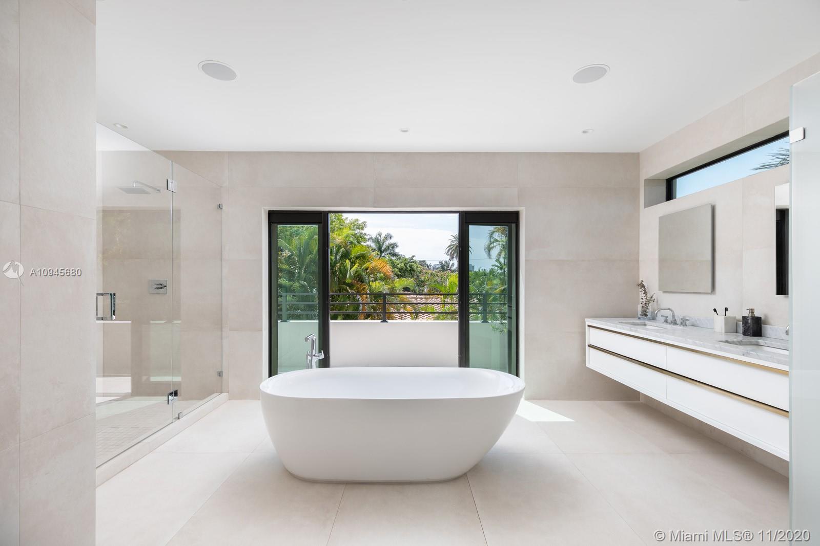 4301 Adams Avenue Miami Beach, FL 33140 - Photo 18 of 46