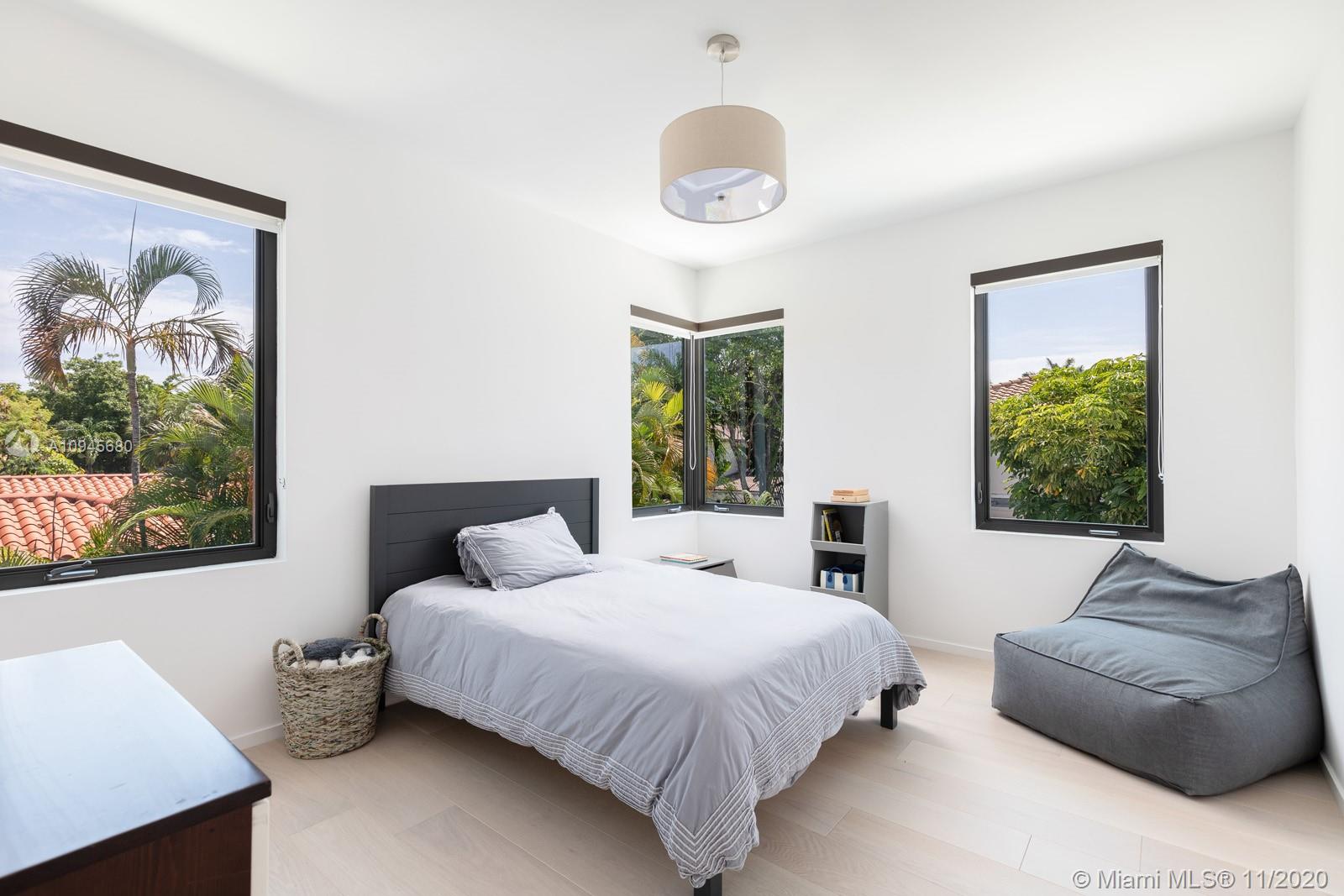 4301 Adams Avenue Miami Beach, FL 33140 - Photo 23 of 46