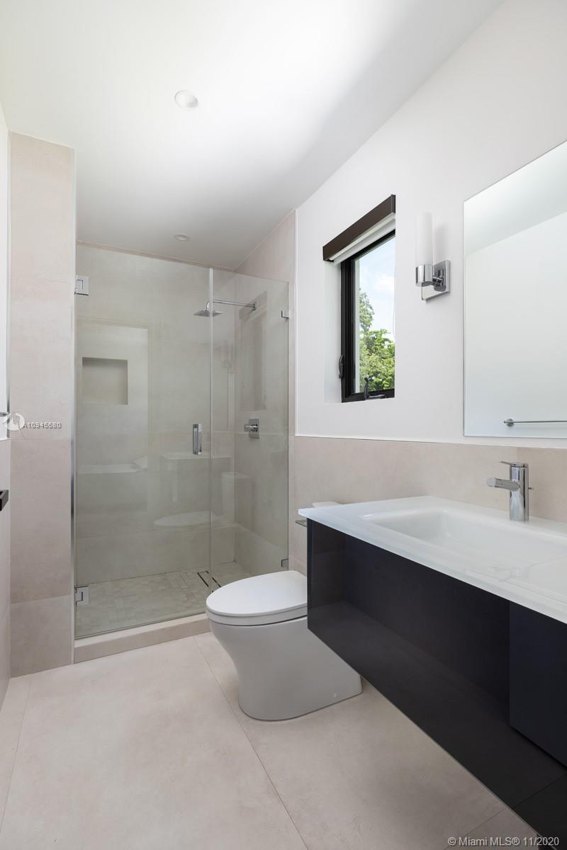 4301 Adams Avenue Miami Beach, FL 33140 - Photo 28 of 46