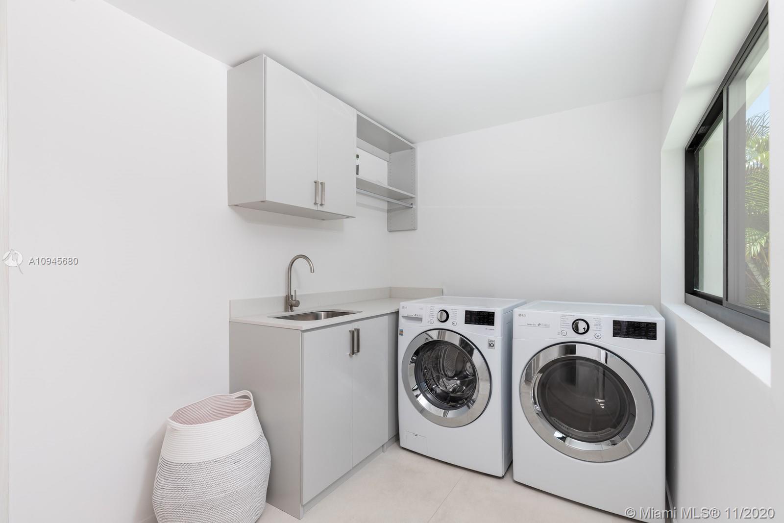 4301 Adams Avenue Miami Beach, FL 33140 - Photo 29 of 46