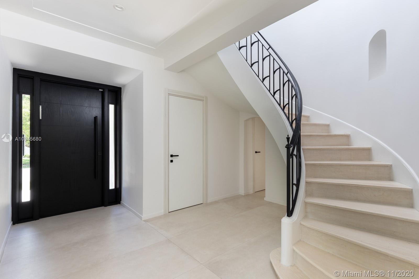 4301 Adams Avenue Miami Beach, FL 33140 - Photo 5 of 46