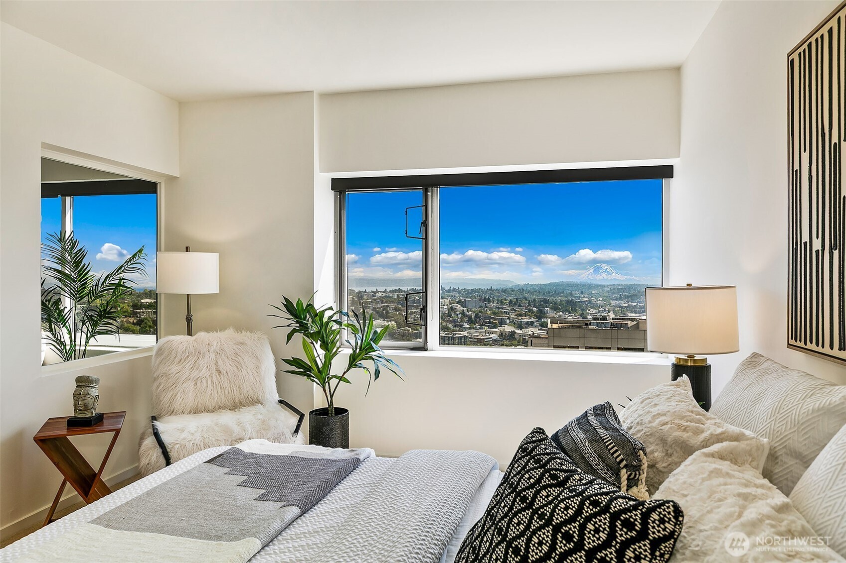 1301 Spring Street, Unit 24H Seattle, WA 98104 - Photo 16 of 39 Gallery Image 16