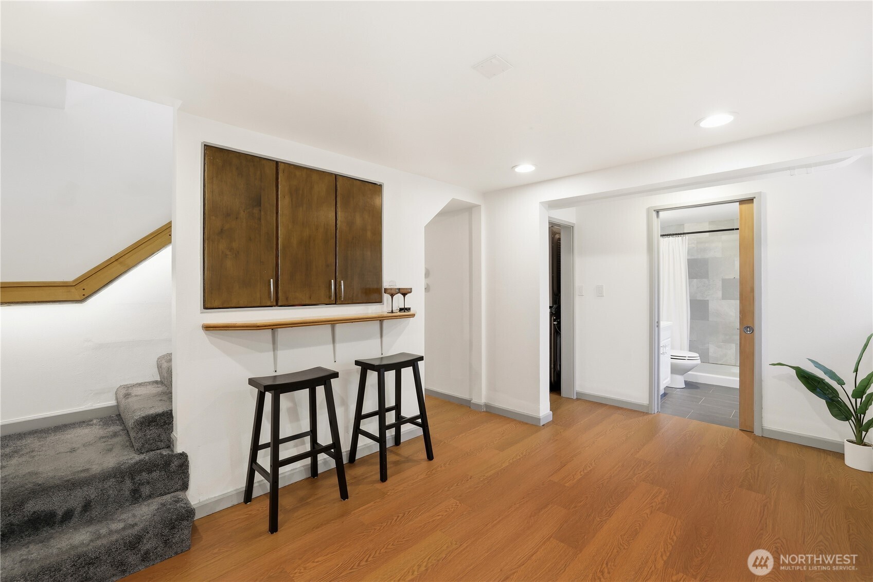 8605 46th Avenue Southwest Seattle, WA 98136 - Photo 18 of 39