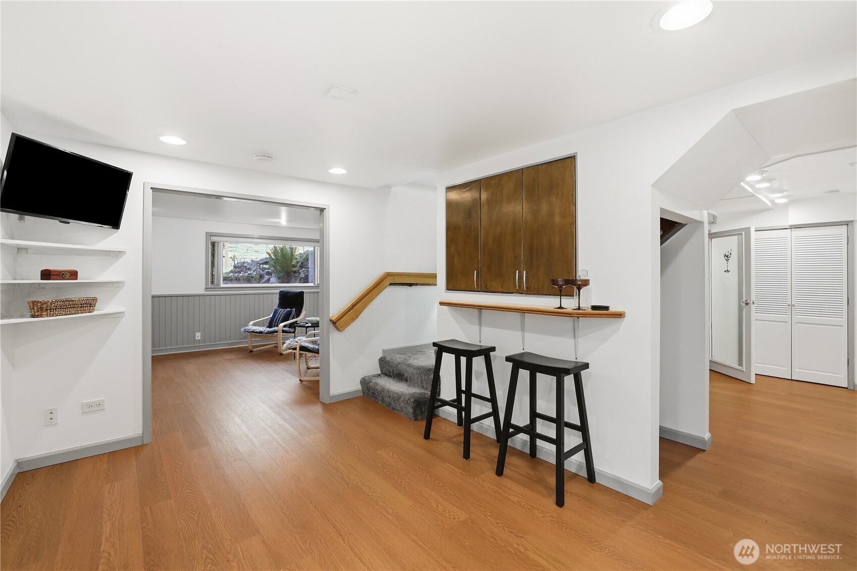 8605 46th Avenue Southwest Seattle, WA 98136 - Photo 19 of 39