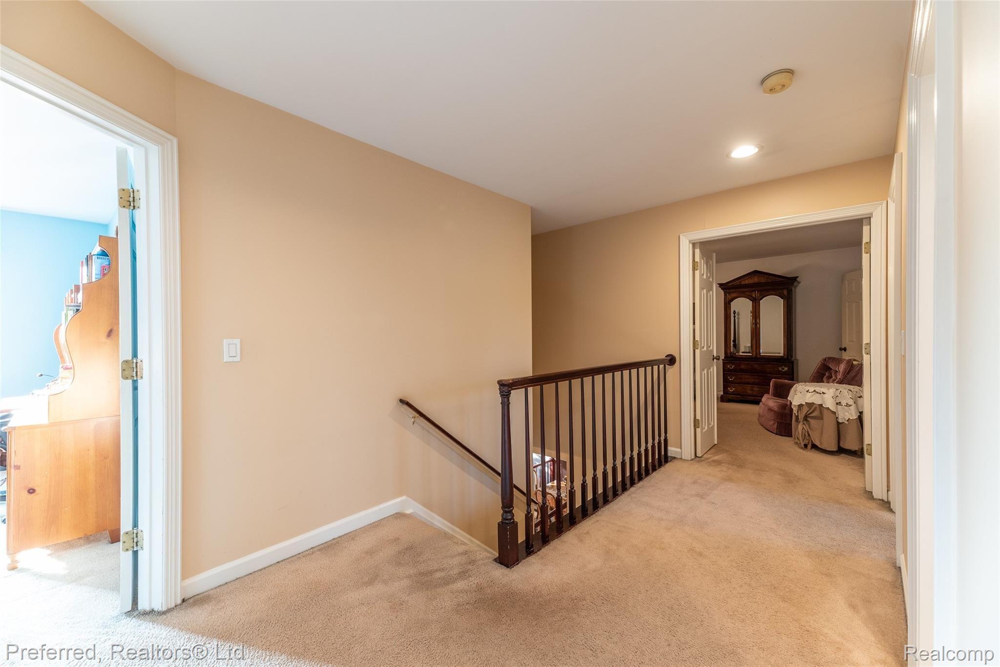 31170 Country Ridge Circle Farmington, MI 48331 - Photo 35 of 56 DSC_1119.jpg