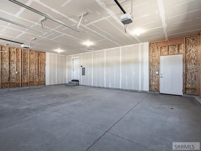 $410,000 | 402 Kelton Circle, Shelley, ID 83274