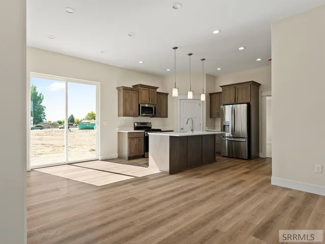 $410,000 | 402 Kelton Circle, Shelley, ID 83274