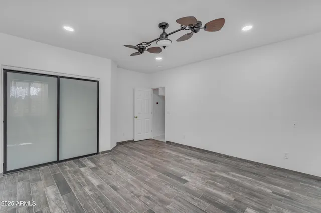 a view of a back yard of the house