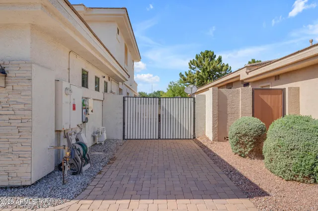 $1,050,000 | 3806 East Taurus Place, Chandler, AZ 85249