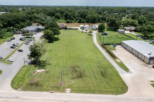 $350,000 | 512 Park Avenue, Abbeville, LA 70510