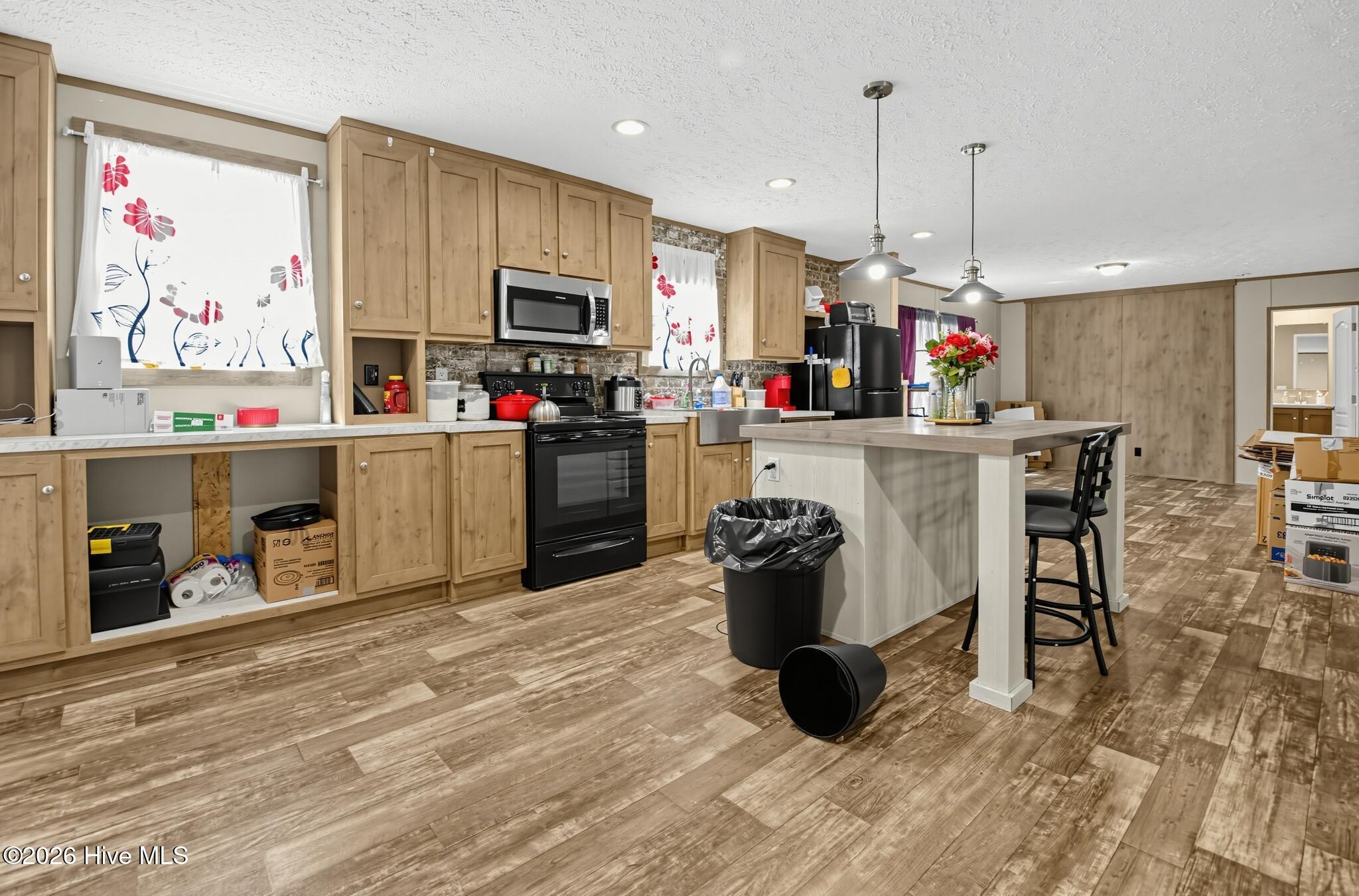 140 Hillmont Road New Bern, NC 28562 - Photo 9 of 29 Gallery Image 9