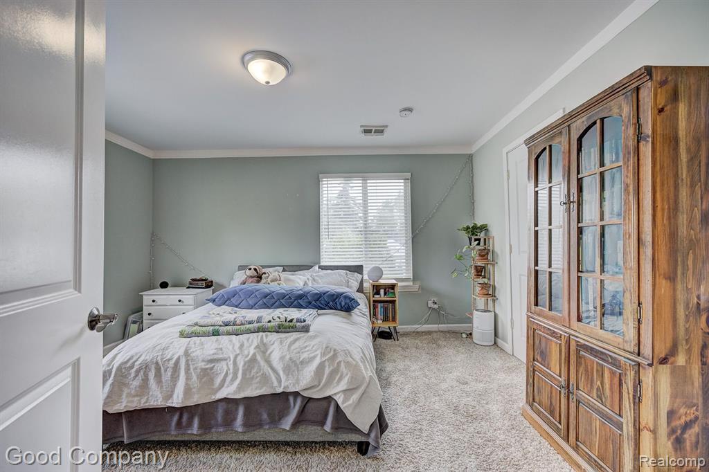 2230 Princeton Road Berkley, MI 48072 - Photo 23 of 48