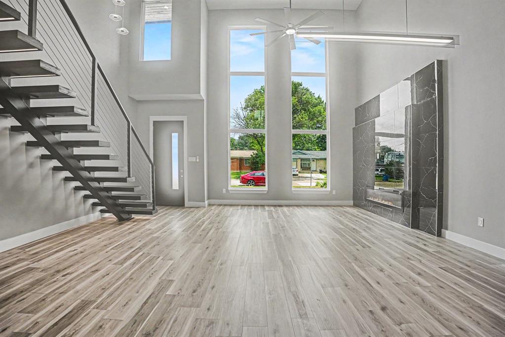 2506 Gross Road Dallas, TX 75228 - Photo 6 of 26 Gallery Image 6