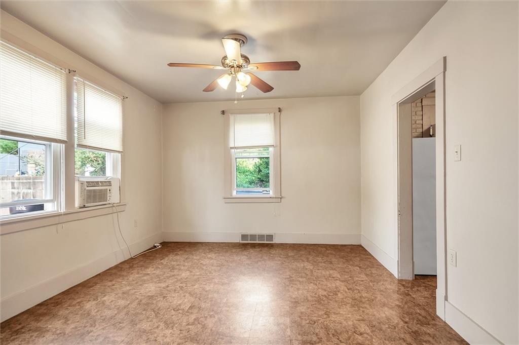 239 Friday Road Pittsburgh, PA 15209 - Photo 8 of 21 Gallery Image 8
