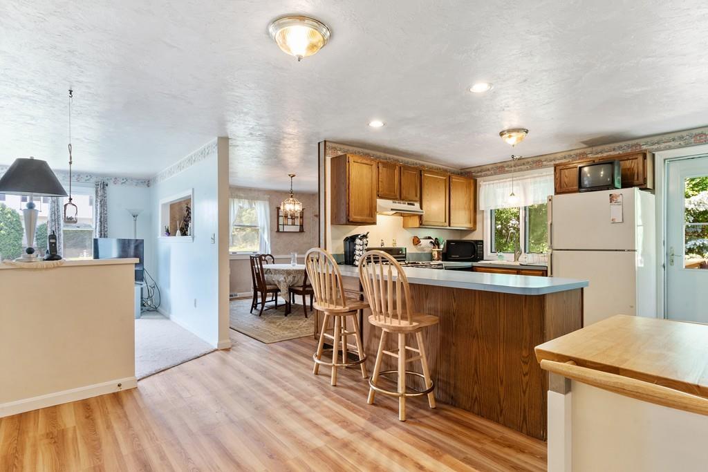 12 Lisa Road Randolph, MA 02368 - Photo 6 of 21 Gallery Image 6