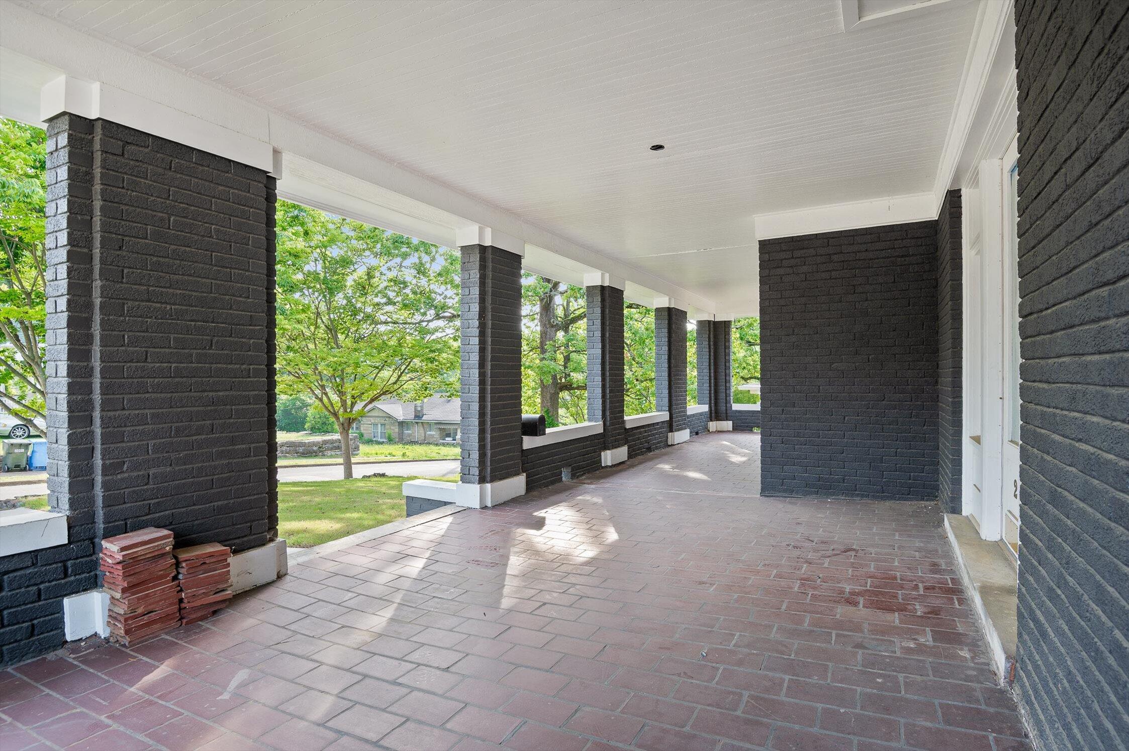 2000 Oak Street Chattanooga, TN 37404 - Photo 4 of 45 07-Oak-7