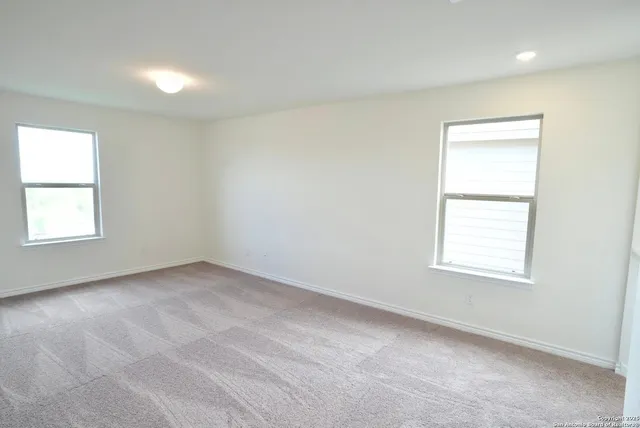 $2,100 | 7746 Canyon Wren, San Antonio, TX 78253