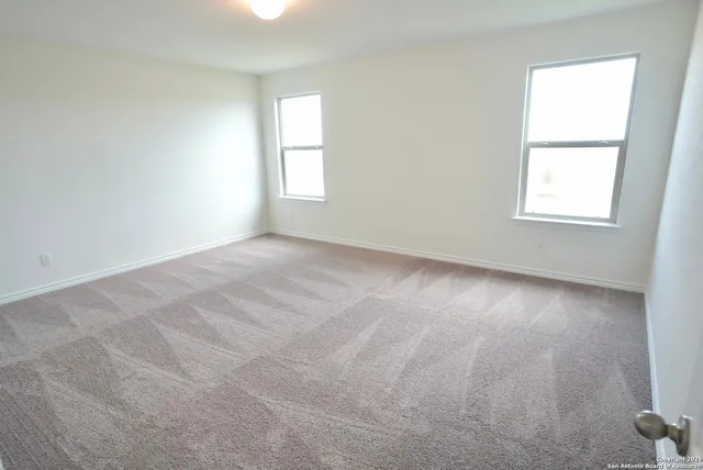 $2,100 | 7746 Canyon Wren, San Antonio, TX 78253