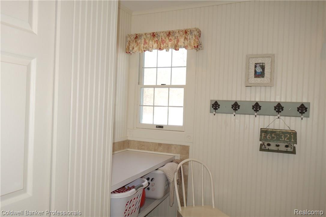 8870 Perry Lake Road Clarkston, MI 48348 - Photo 27 of 44 use5.JPG