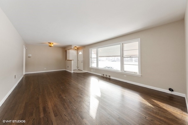 304 East Golf Road Mount Prospect, IL 60056 - Photo 3 of 18