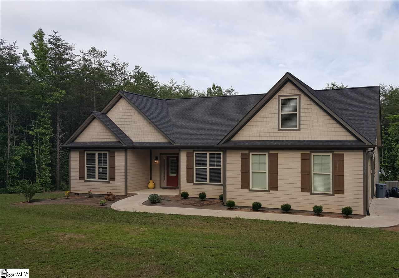 4440 South King Road Greer, SC 29651 - Photo 1 of 25
