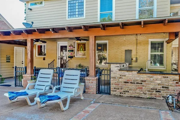 $409,000 | 755 19th Street, Beaumont, TX 77706