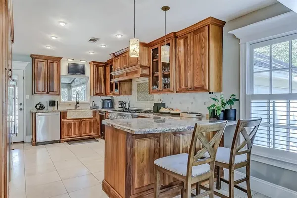 $409,000 | 755 19th Street, Beaumont, TX 77706