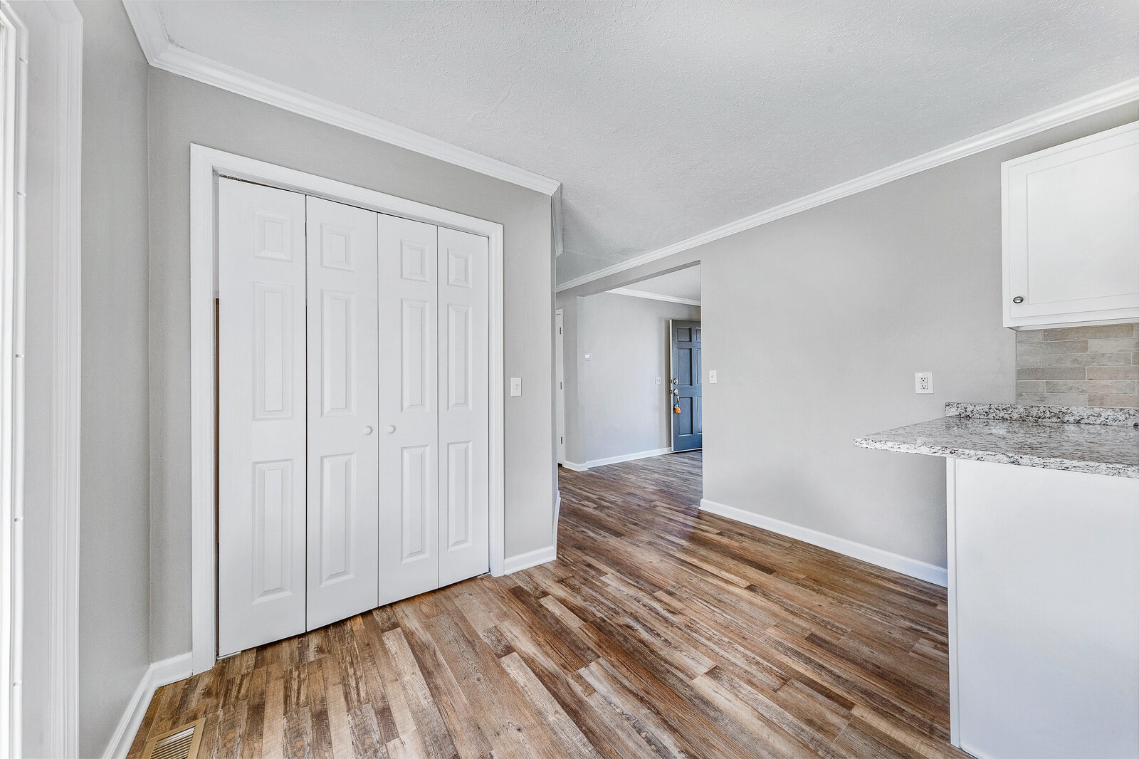 118 Rollins Road Sparta, TN 38583 - Photo 16 of 33 a view of a room with wooden floor and entryway