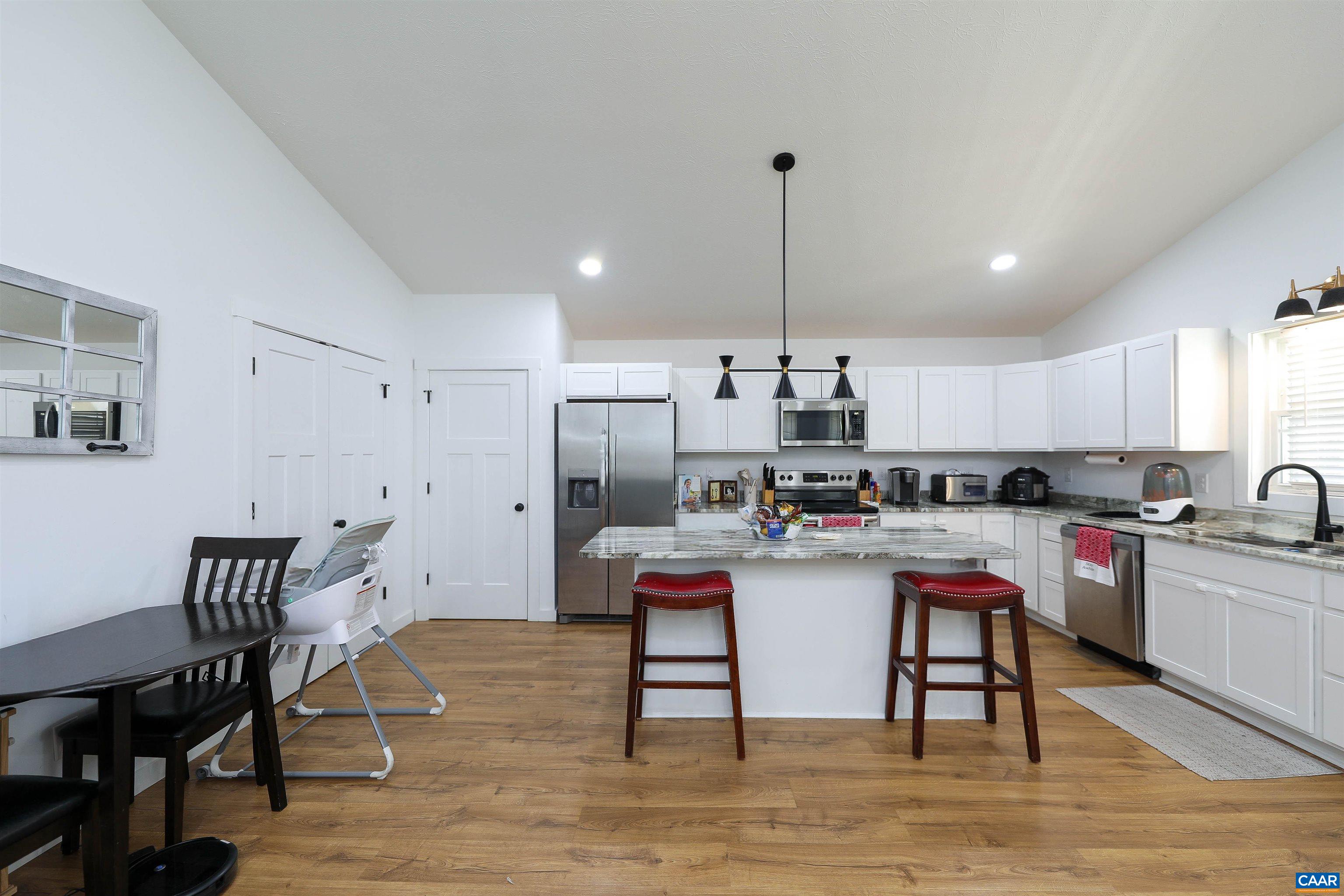 1015 Gardner Street Waynesboro, VA 22980 - Photo 13 of 35