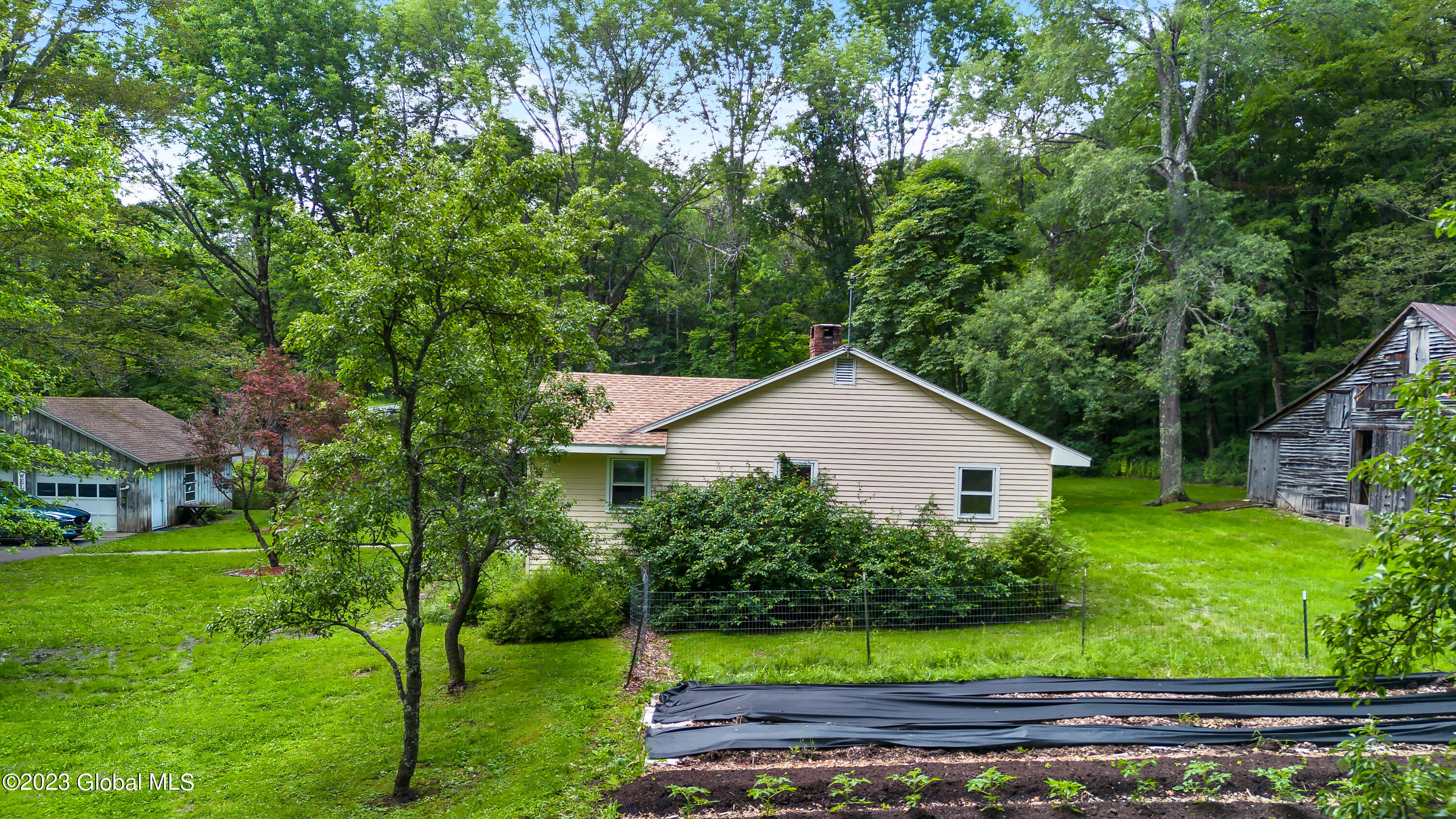 471 Eminence Road Summit, NY 12175 - Photo 18 of 75 471 Eminence Rd Summit-77