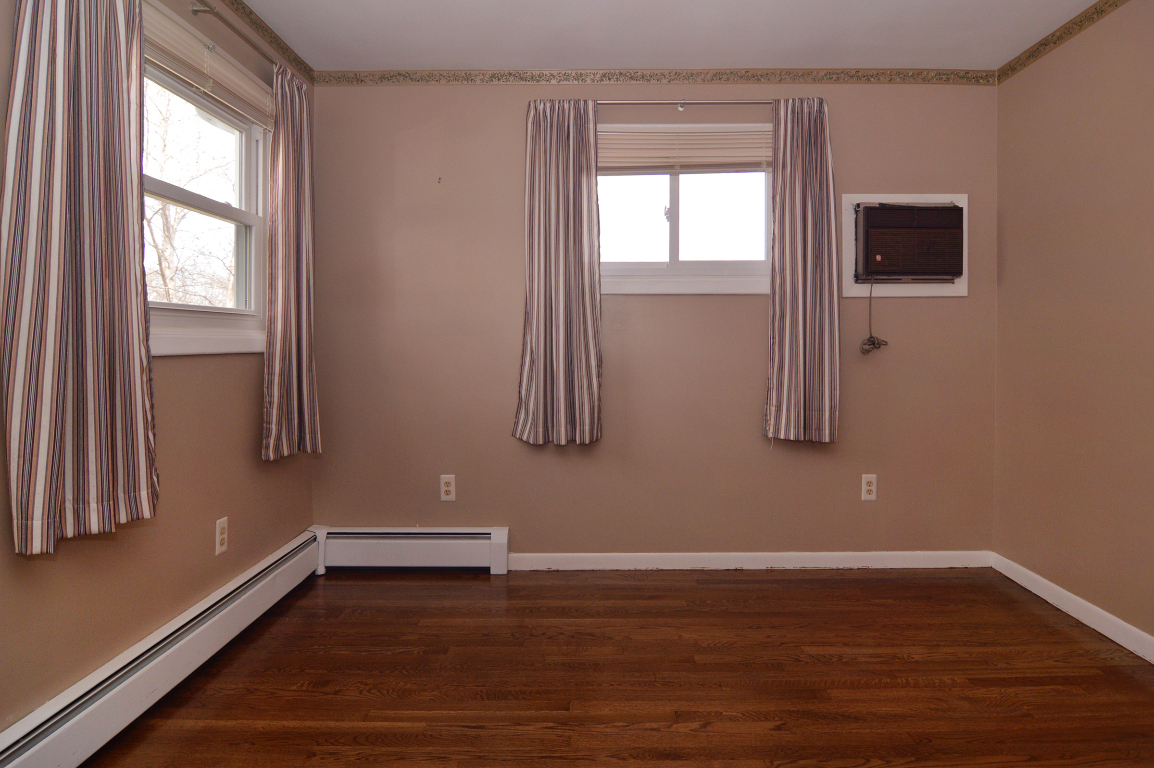 7 Appletown Road Smithfield, RI 02828 - Photo 13 of 30 Gallery Image 13