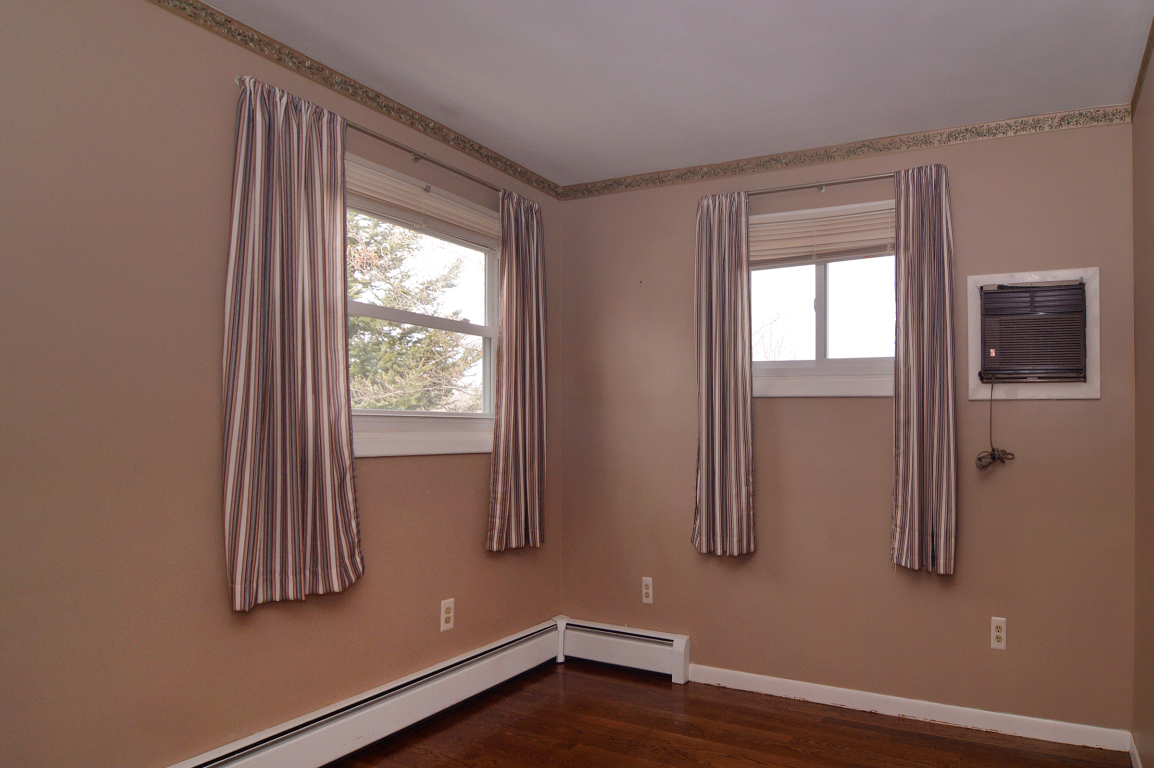 7 Appletown Road Smithfield, RI 02828 - Photo 15 of 30 Gallery Image 15