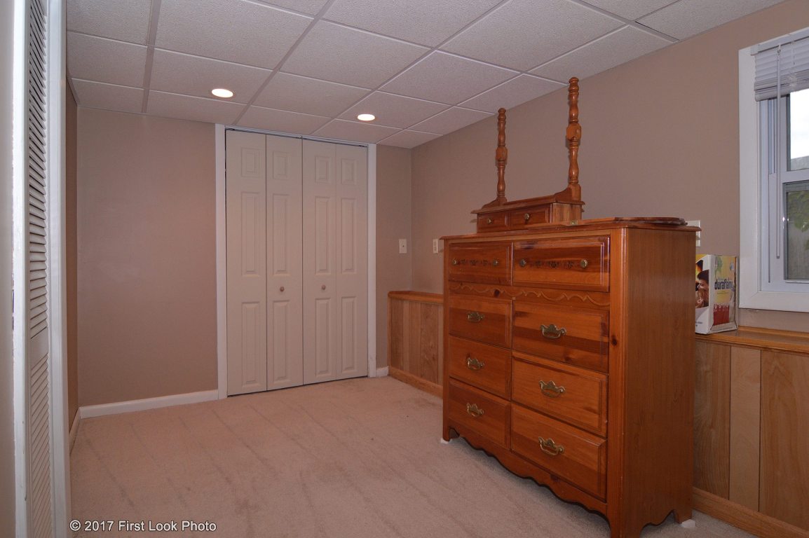 7 Appletown Road Smithfield, RI 02828 - Photo 21 of 30 Gallery Image 21