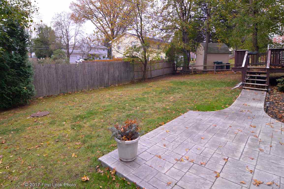 7 Appletown Road Smithfield, RI 02828 - Photo 26 of 30 Gallery Image 26