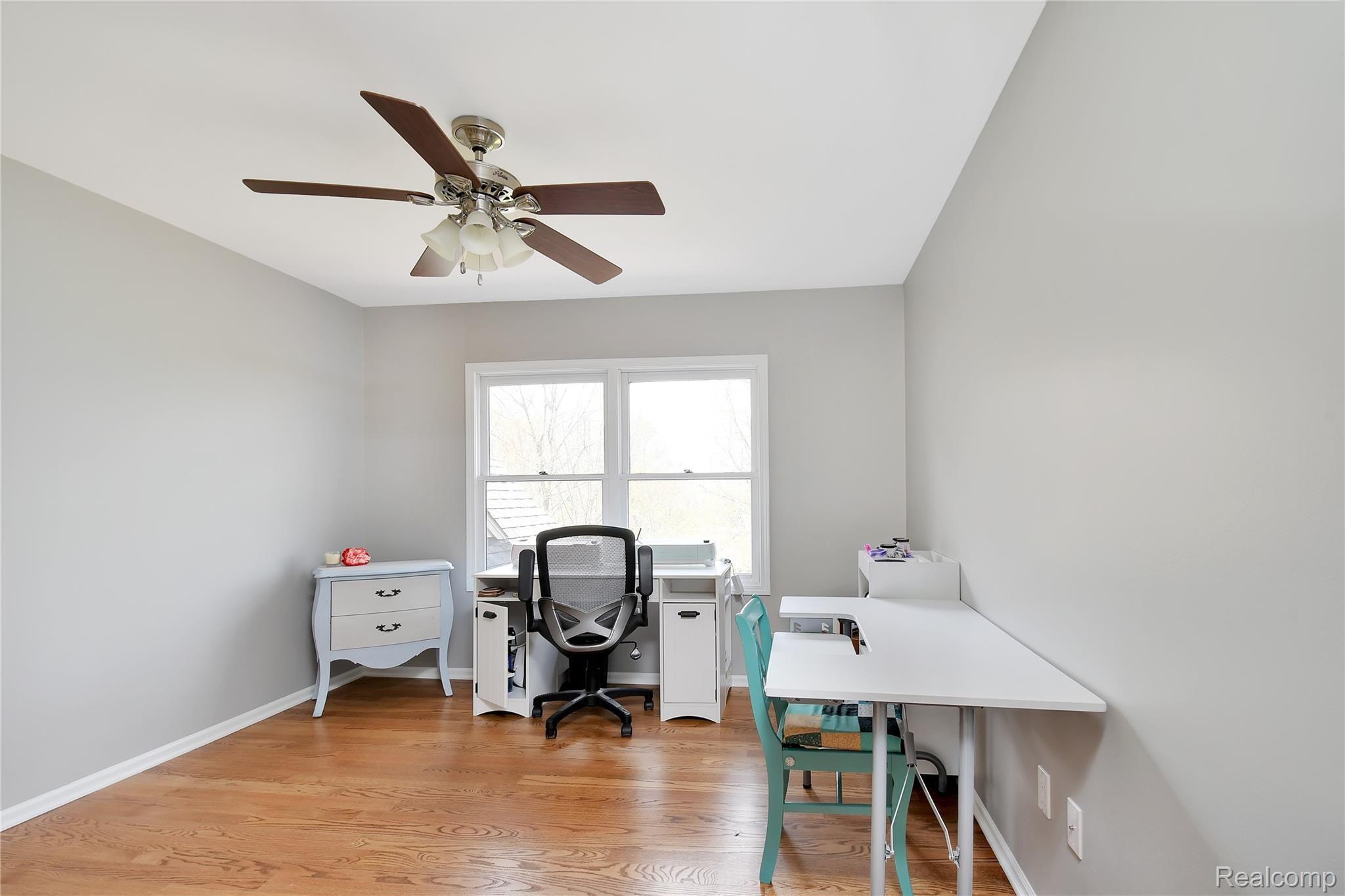 214 Ravineside Drive Milford, MI 48381 - Photo 28 of 46 DSC_2695.jpg