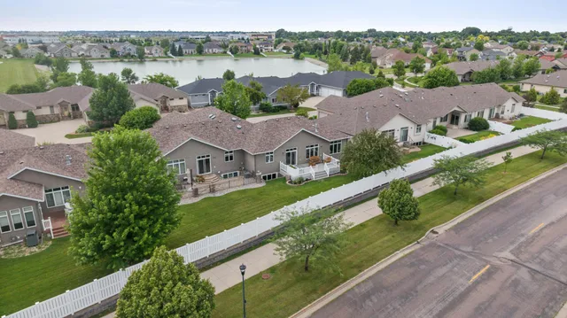 $550,000 | 724 Northridge Way, West Fargo, ND 58078