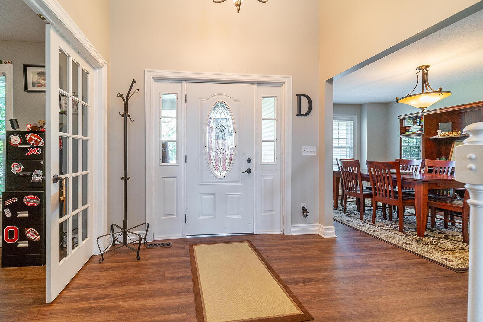 5672 Davidson Road Hilliard, OH 43026 - Photo 11 of 43 Entry