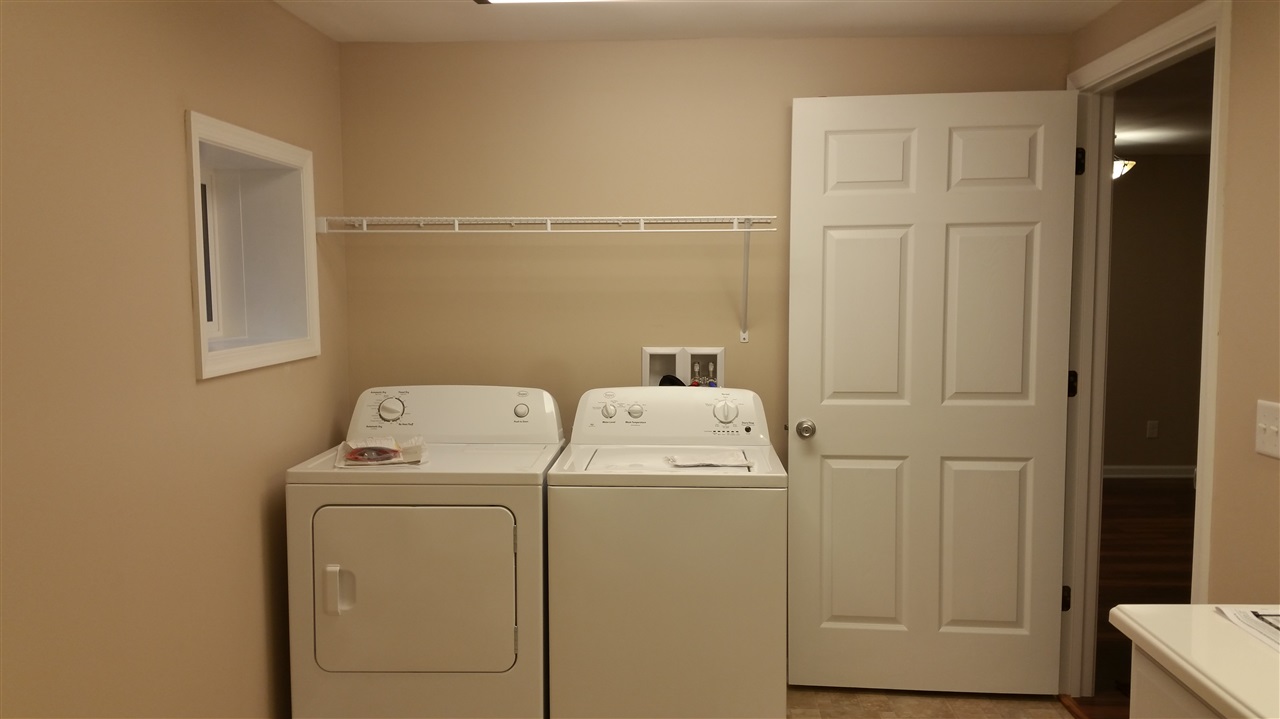 9590 Briery Branch Road Dayton, VA 22821 - Photo 11 of 18 Gallery Image 11