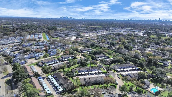 $1,600 | 5837 West Sunforest Drive, Houston, TX 77092