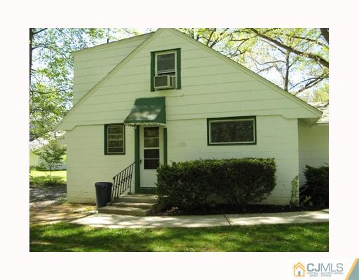 20 Greenview Road Monmouth Junction, NJ 08852 - Photo 8 of 8 Gallery Image 8