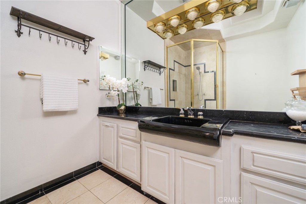 275 East 24th Street Upland, CA 91784 - Photo 29 of 74