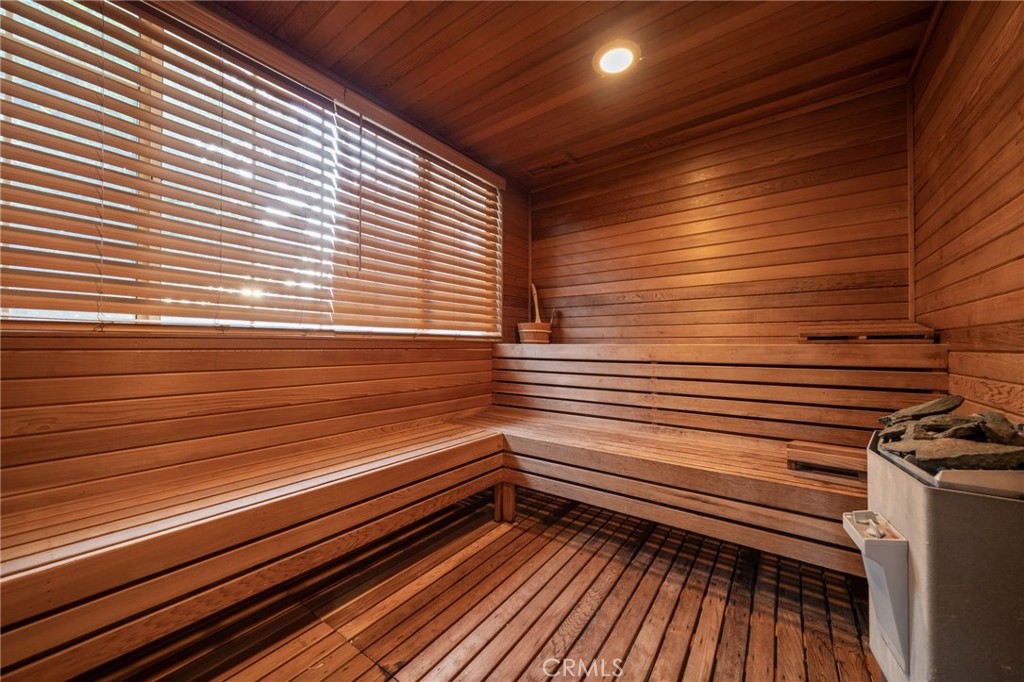 275 East 24th Street Upland, CA 91784 - Photo 43 of 74 Guest House Sauna