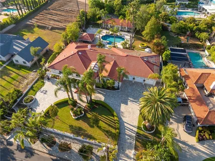 $3,374,000 | 275 East 24th Street, Upland, CA 91784