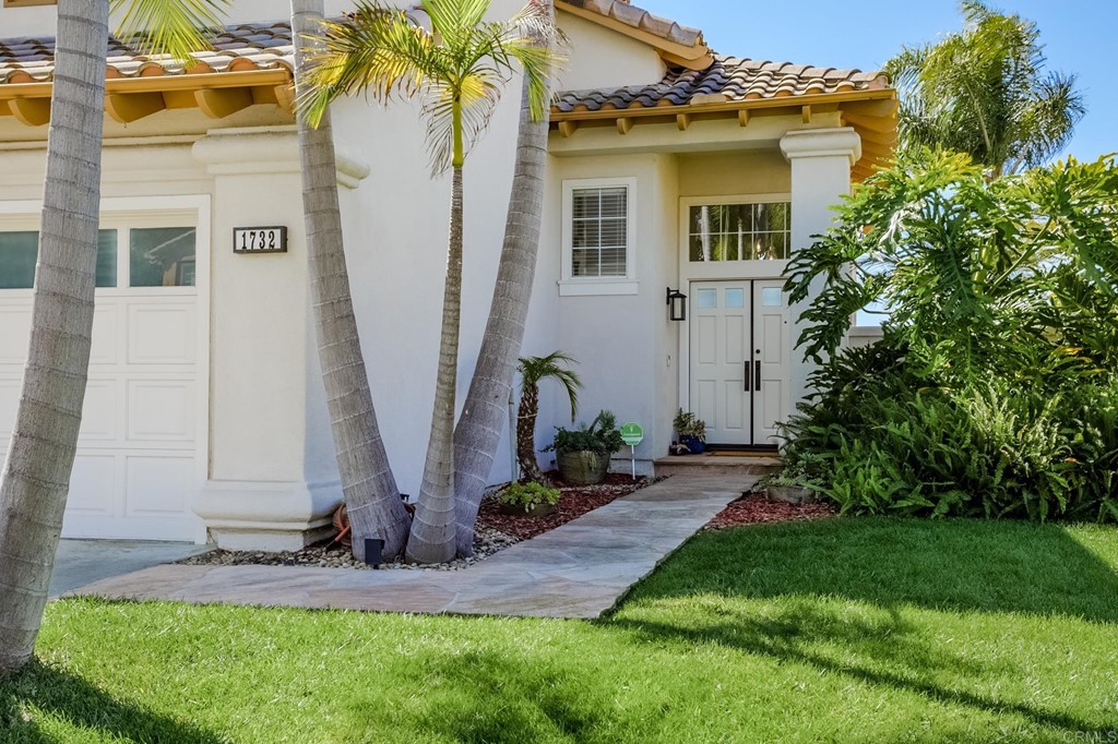 1732 Blackbird Circle Carlsbad, CA 92011 - Photo 4 of 39 a view of outdoor space and yard