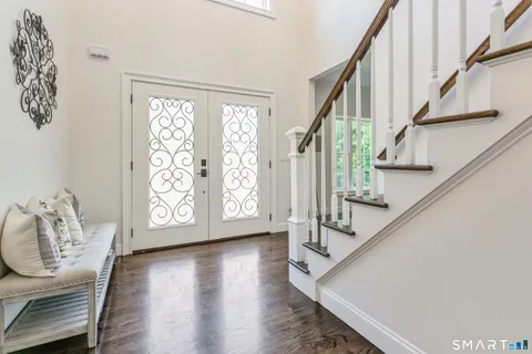 $1,195,000 | 4 Darcangelo Drive, Brookfield, CT 06804