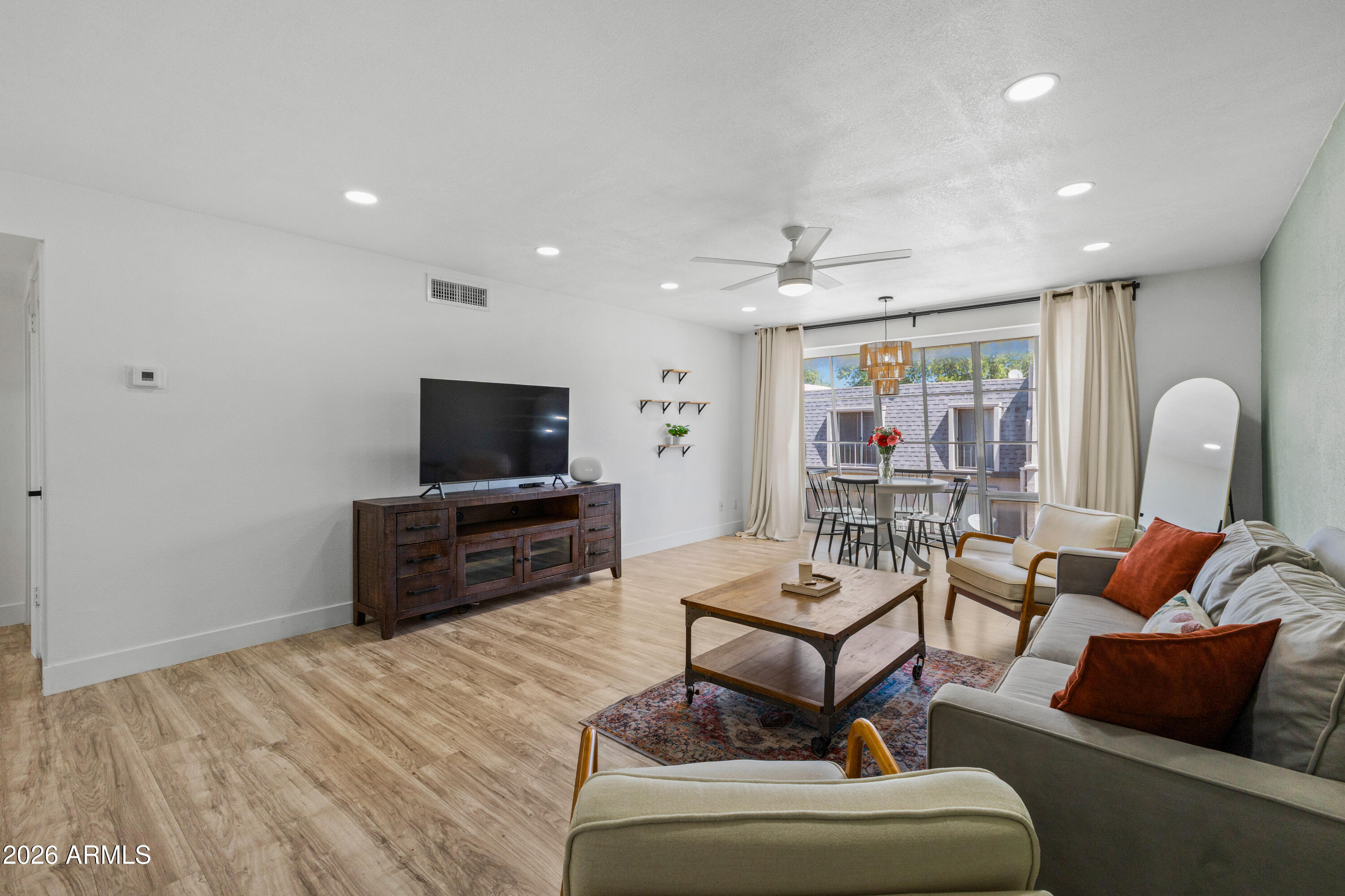 1010 East Osborn Road, Unit E Phoenix, AZ 85014 - Photo 8 of 45