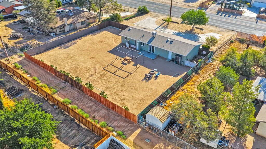 12696 Kiowa Road Apple Valley, CA 92308 - Photo 38 of 42