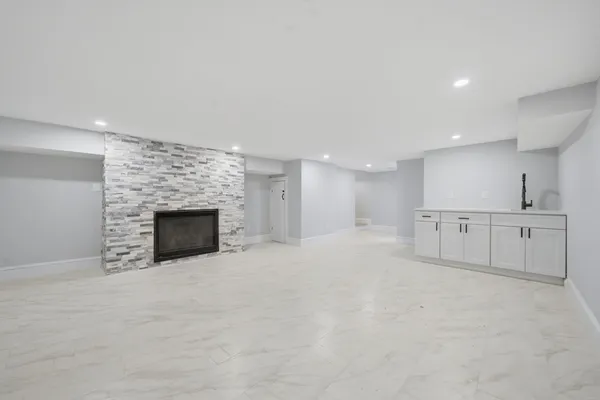 $1,135,000 | 442 High Street, Dedham, MA 02026